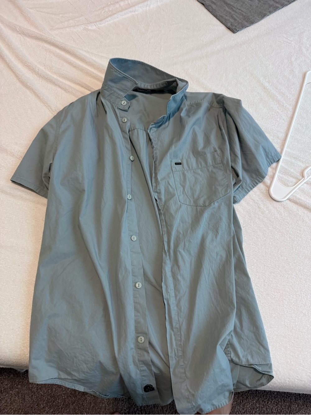 Casual Short-Sleeve Button-Down Shirt in Slate Blue